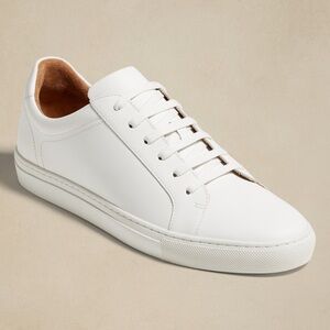 Banana Republic White Leather Sneakers Women’s 9